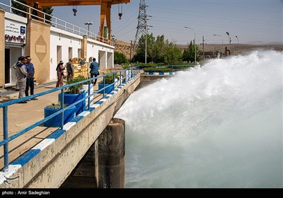 رهاسازی حق‌آبه تالاب بختگان از سد درودزن