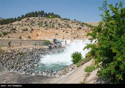 رهاسازی حق‌آبه تالاب بختگان از سد درودزن