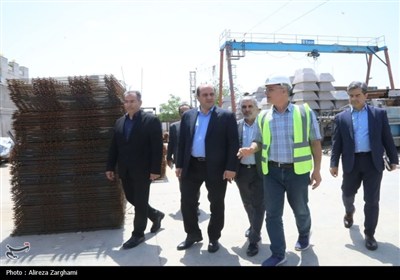 بازدید معاونان استاندار قزوین از پروژه‌های نیمه‌تمام