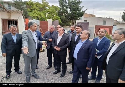 بازدید معاونان استاندار قزوین از پروژه‌های نیمه‌تمام