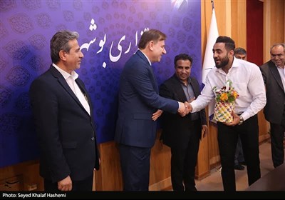 تجلیل از صنعت‌گران صنایع دستی برتر استان بوشهر