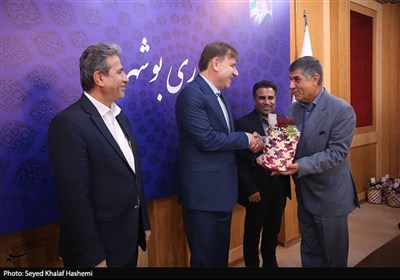 تجلیل از صنعت‌گران صنایع دستی برتر استان بوشهر