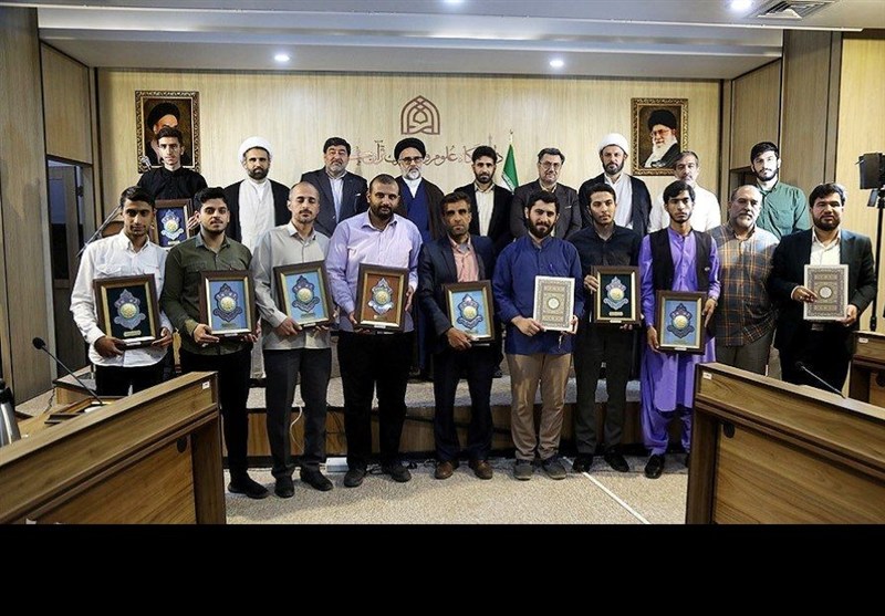 اختتامیه جشنواره قرآن و عترت دانشگاه علوم و معارف قرآن کریم