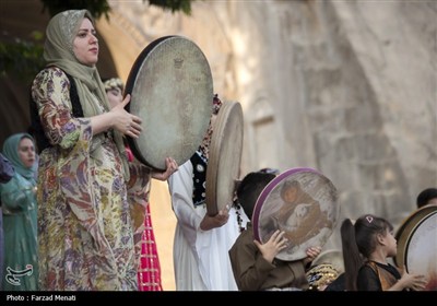 شب فرهنگی کرمانشاه در طاق بستان