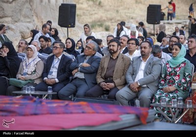 شب فرهنگی کرمانشاه در طاق بستان