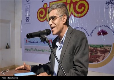 محفل طنز «قندشکن» در بهاباد