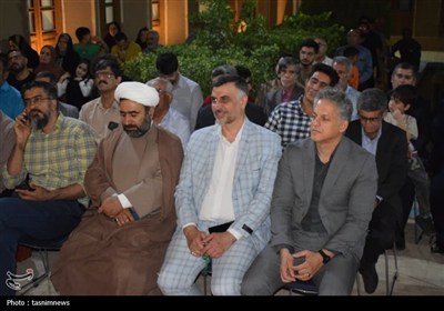 محفل طنز &#171;قندشکن&#187; در بهاباد