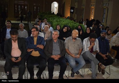 محفل طنز &#171;قندشکن&#187; در بهاباد