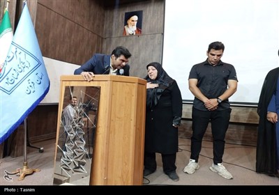 گرامیداشت روز جهانی و هفته ملی صنایع دستی