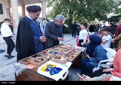گرامیداشت روز جهانی و هفته ملی صنایع دستی