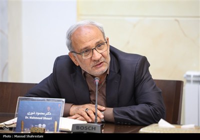 دومین روز نخستین کنفرانس بین المللی مطالعات اروپا و امریکا