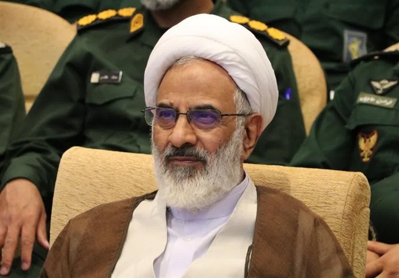 حاجی‌صادقی: انقلاب اسلامی با اقتدار و صلابت پیش می‌رود