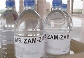 آغاز توزیع آب زمزم در فرودگاه امام (ره)