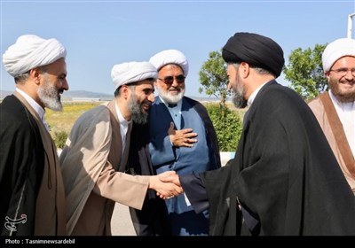 عهد حضور؛ گردهمایی منطقه‌ای ائمه جمعه شمال‌غرب کشور در سرعین