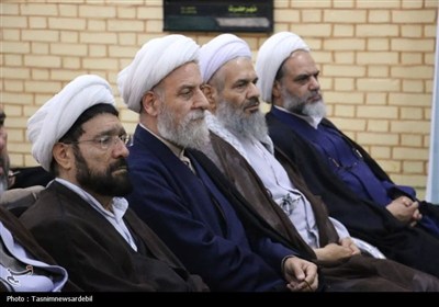 عهد حضور؛ گردهمایی منطقه‌ای ائمه جمعه شمال‌غرب کشور در سرعین