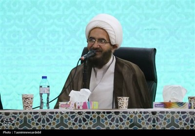 عهد حضور؛ گردهمایی منطقه‌ای ائمه جمعه شمال‌غرب کشور در سرعین