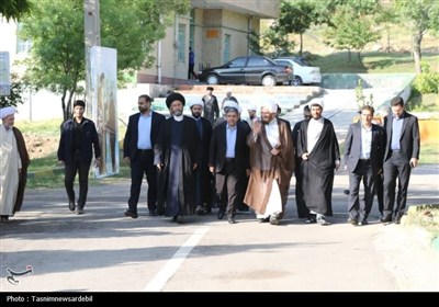 عهد حضور؛ گردهمایی منطقه‌ای ائمه جمعه شمال‌غرب کشور در سرعین