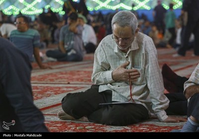 حال و هوای جمکران در شب میلاد امام هادی(ع)