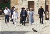 عشرات المستوطنین بقیادة بن غفیر یقتحمون الأقصى