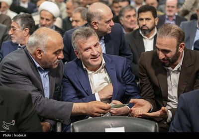 دیدار نمایندگان مجلس شورای اسلامی با رهبر معظم انقلاب