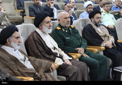 برگزاری یادواره 64 شهید سنگرساز بی‌سنگر چهارمحال و بختیاری