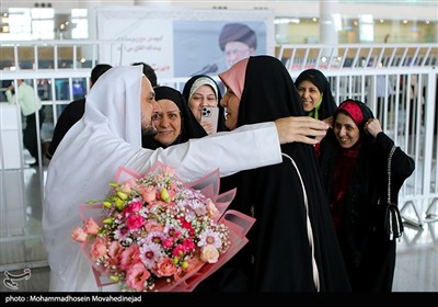 ورود اولین پرواز بازگشت حجاج به فرودگاه امام خمینی (ره)