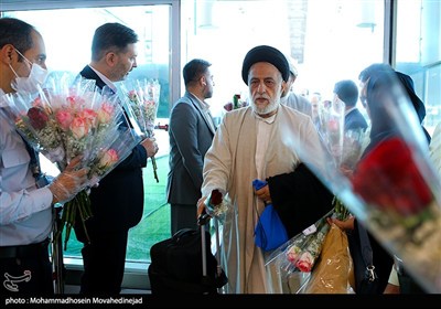 ورود اولین پرواز بازگشت حجاج به فرودگاه امام خمینی (ره)