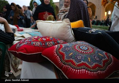 فرهنگي،شهر،جلالي،مبتني،هنرمندان،محصولات،معاون،وزير،بازارها