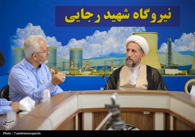بازدید نماینده ولی‌فقیه در استان از نیروگاه شهید رجایی