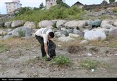 پاکسازی ساحل کلاچای به مناسبت هفته محیط زیست