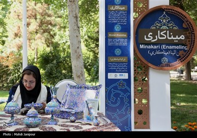 آیین بهره‌برداری از گذر صنایع دستی اصفهان