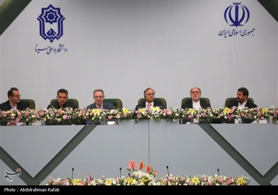 کنفرانس سازمان اکو در همدان