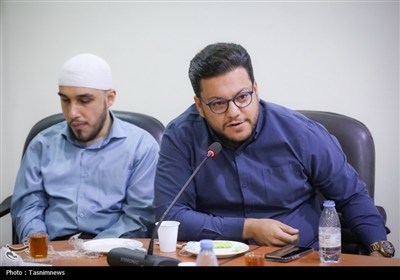 دیدار اعضای کاروان قرآنی نور با نماینده ولی‌فقیه در امور حج و زیارت