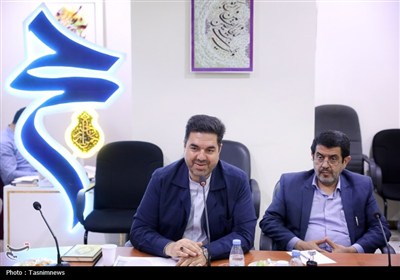 دیدار اعضای کاروان قرآنی نور با نماینده ولی‌فقیه در امور حج و زیارت