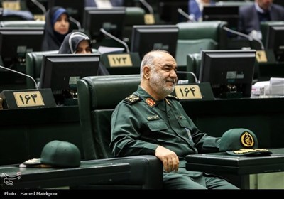 شهید سردار سرلشکر پاسدار حسین سلامی