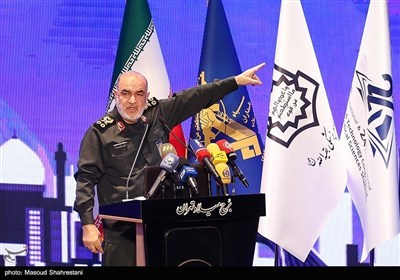 شهید سردار سرلشکر پاسدار حسین سلامی