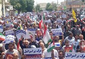 قیام نمازگزاران کرمانشاه در محکومیت حمله اسرائیل+تصاویر