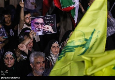 شادی مردم تهران پس از عملیات وعده صادق 3