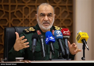 شهید سردار سرلشکر پاسدار حسین سلامی