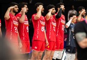 سلام نظامی ملیپوشان والیبال ایران هنگام پخش سرود ملی + فیلم
