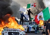 President Sees Demonstration of Mexican Flag at US Protests as Provocation