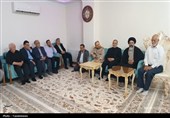 ادای احترام مسئولان بهارستان به خانواده شهید ابوالفضل ابدام