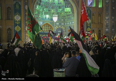 اجتماع حماسی غدیریان منتقم در مسجد جمکران