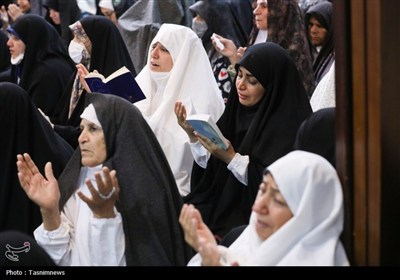 مراسم دعای کمیل زائران ایرانی در مکه مکرمه