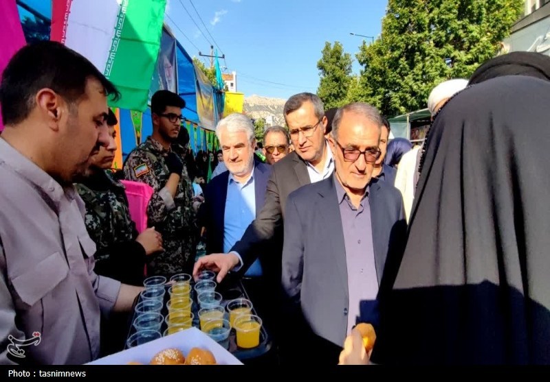 وحدت و مقاومت پاسخ قاطع به استکبار