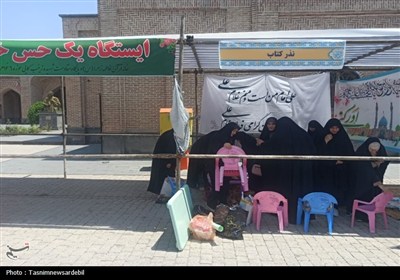 استقبال مردم اردبیل از راهپیمایی غدیر با شعار ایران؛ ذوالفقار علی(ع)