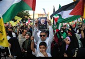 3 миллиона жителей Тегерана приняли участие в марше в честь &#171;Дня Гадира&#187;