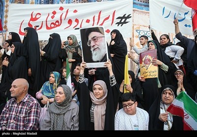 مسیرة &#171;إیران، ذو الفقار علی (ع)&#187; فی طهران