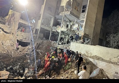 هجوم إرهابی إسرائیلی على حی نارمک فی طهران