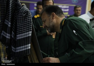 همایش &#171;هر سرباز نائب یک شهید&#187; در یزد